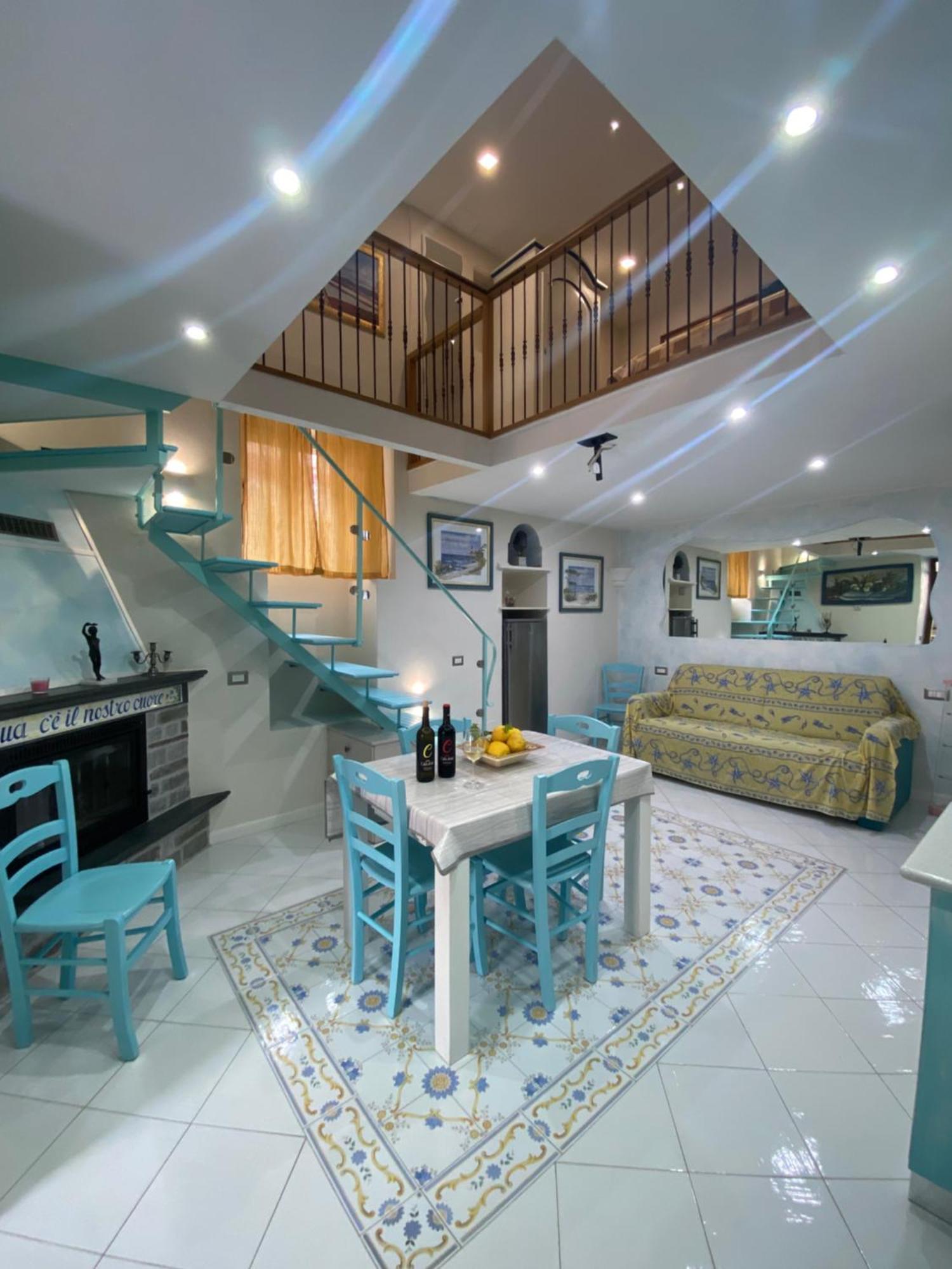 Rental House Angelina Maiori Bagian luar foto