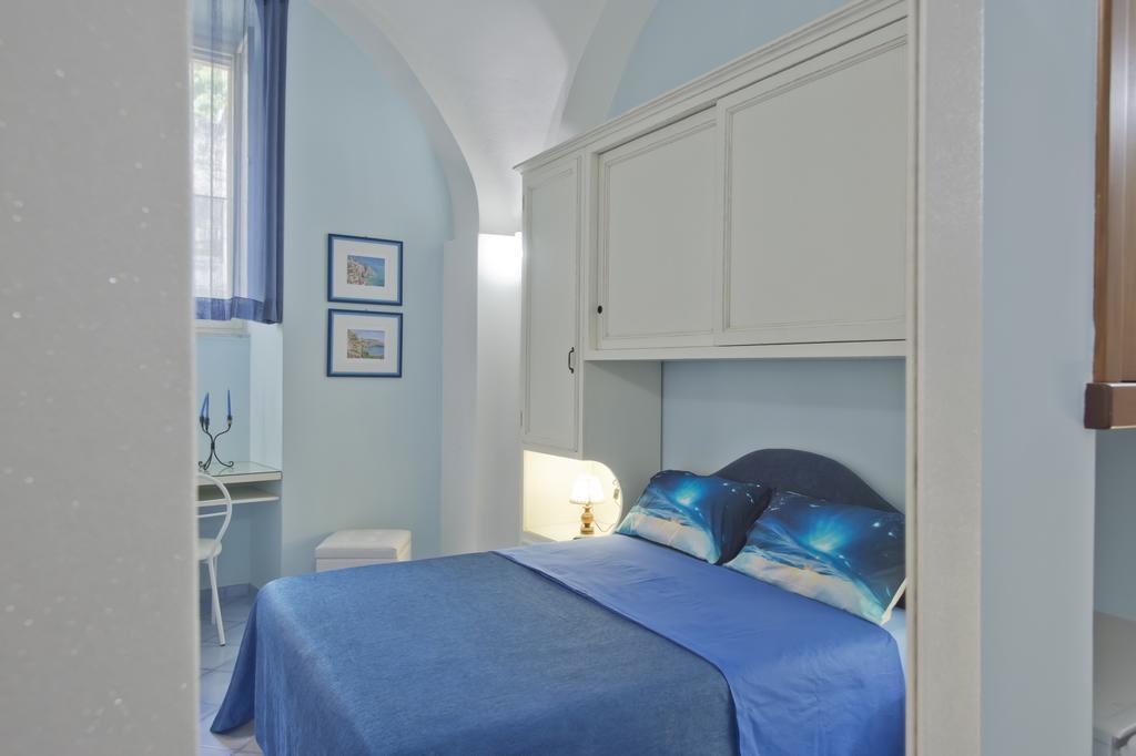 Rental House Angelina Maiori Bagian luar foto